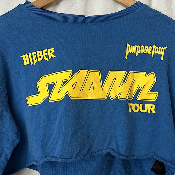 Justin Bieber Divided Blue/Gold Stadium Tour Cropped Sweatshirt Top **Size S** - Picture 3 of 7